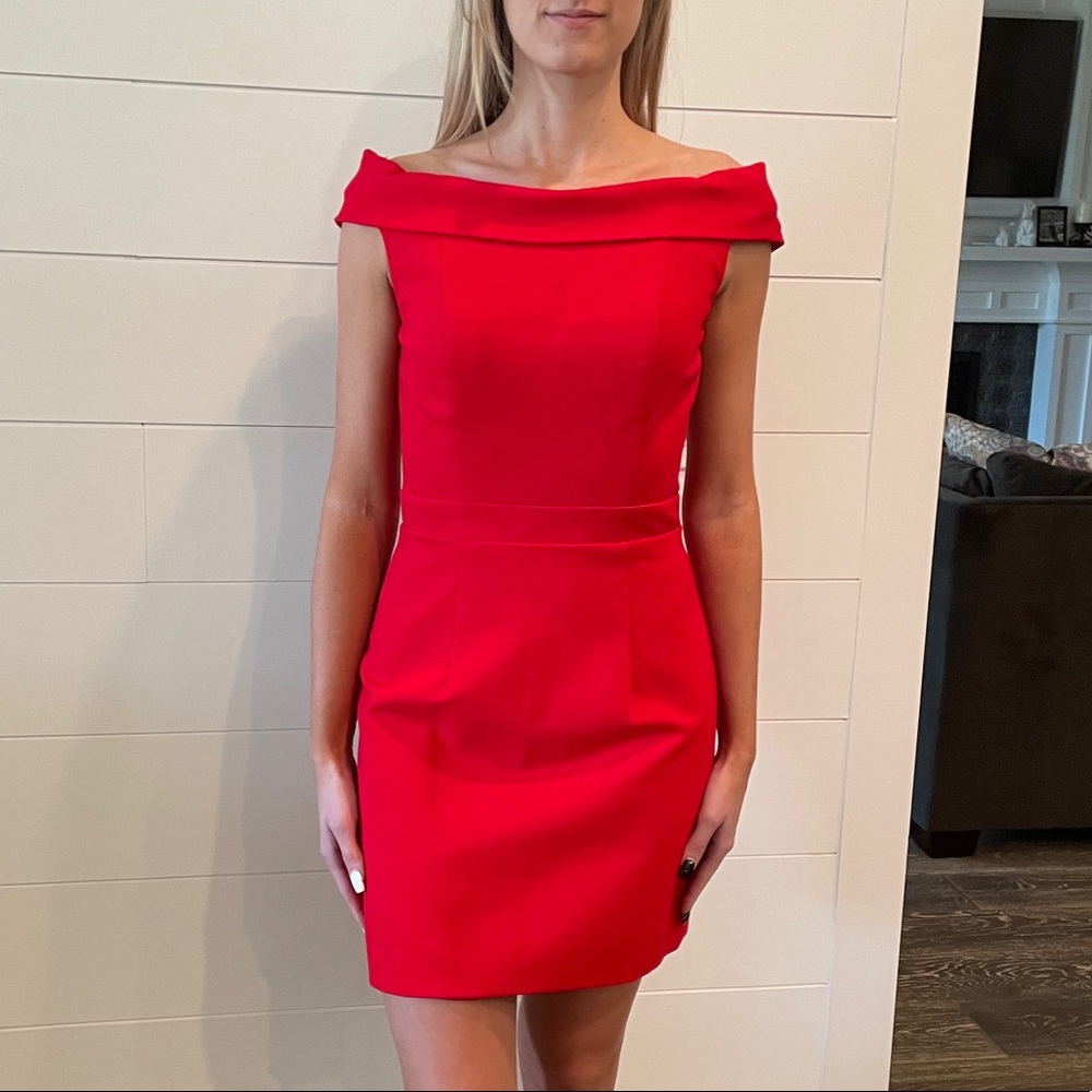 Sherri Hill Short dress Red size 4